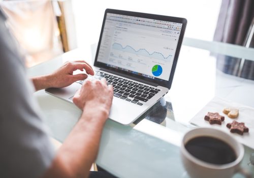 Short-Term vs Long-Term SEO Services: The Winning Strategy for Business Growth (2025)